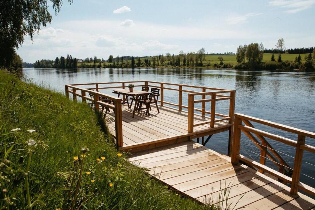 Koti - Wonderinn Riverside Arnes  Екстер'єр фото